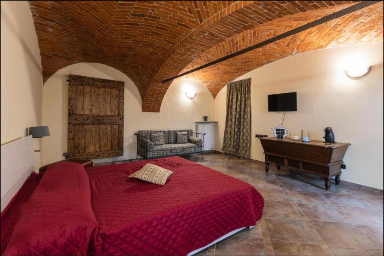 Certe Notti Langhe Casa Furno Exterior foto